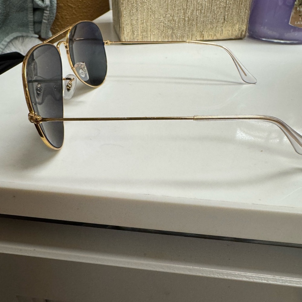 Ray-Ban Gold Frame Aviator Sunglasses Large Frames Vintage - Picture 8 of 14